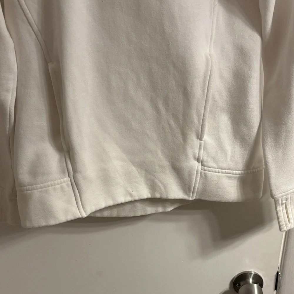 Lululemon Scuba White Pullover Hoodie Size 2